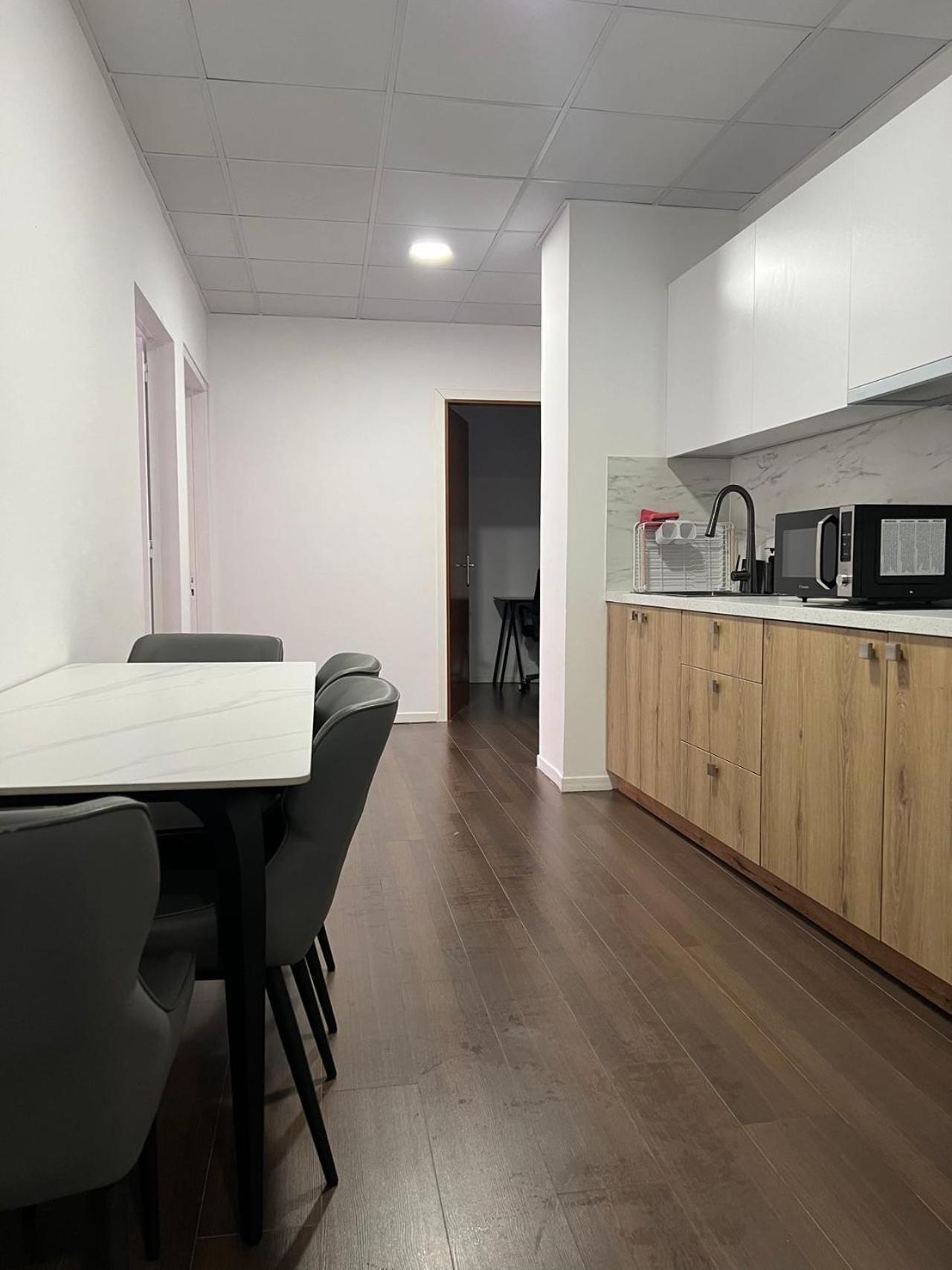 Anhome K11 Serviced Apartments Athènes Extérieur photo